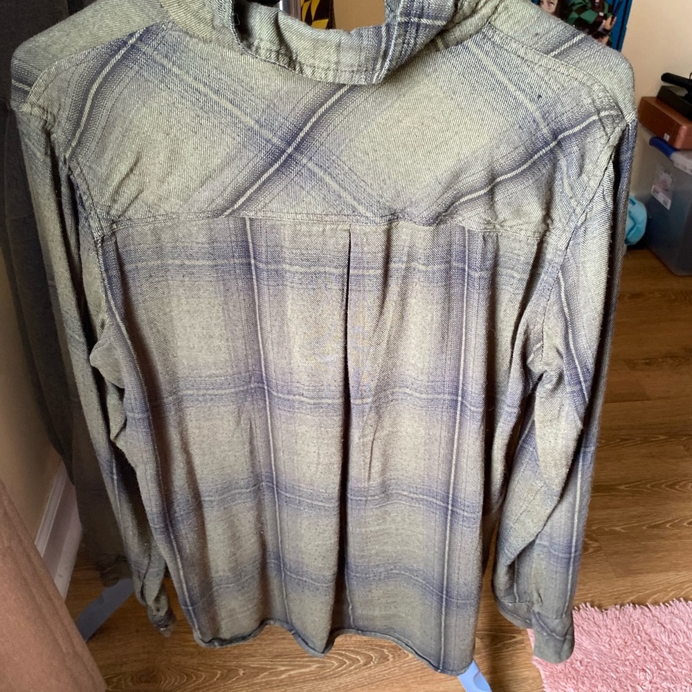 Flannel - Picture 2 of 2